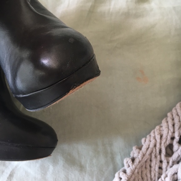Vince Camuto booties - Picture 5 of 7